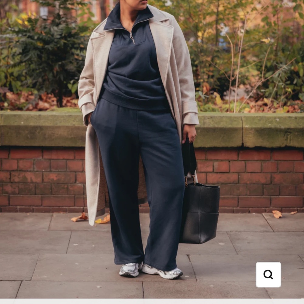 Elegant Navy Joggers for Women